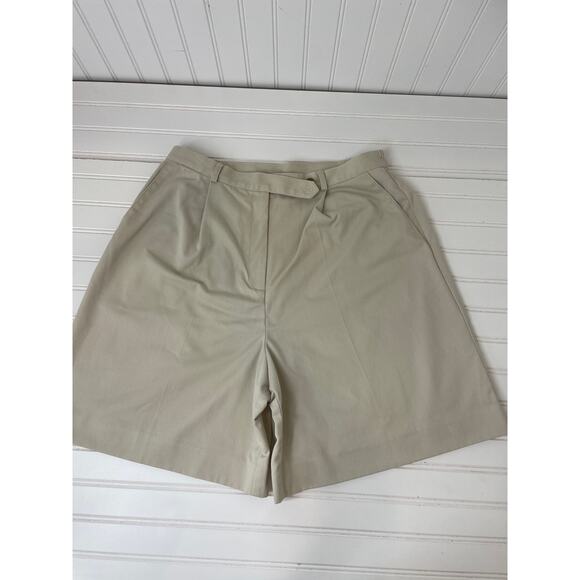 Talbots Beige & Black Flat Front High Waisted Chino Women’s Shorts Plus Size 16 - Picture 2 of 10